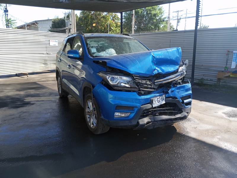 DFSK SUV 560 4X2 1.8