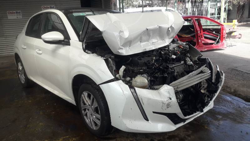 Peugeot 208 1.2 2023, patente SGVW31