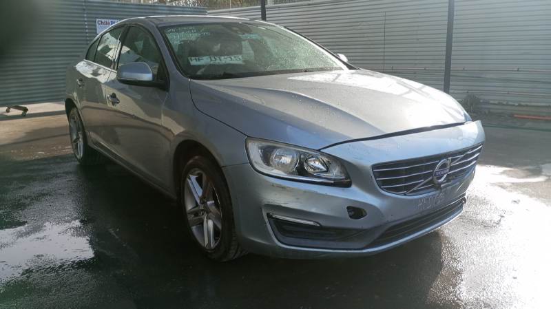 Volvo S60 T4 COMFORT 1.6 2015, patente HFDT15