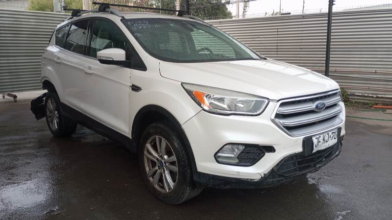 Ford ESCAPE SUV 4X4 2.0 AUT 2017, patente JFKJ70